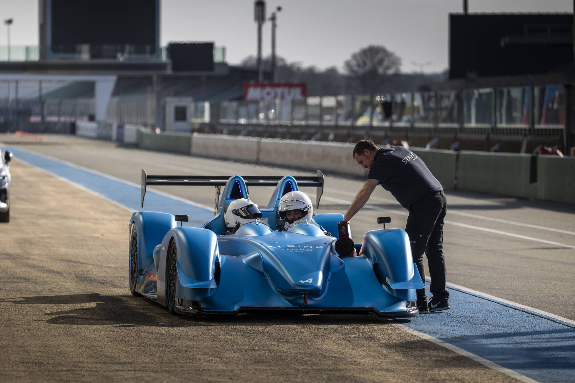 Alpine ouvre son « centre d&rsquo;expérience » au Mans